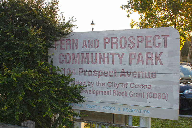 Fern and Prospect Community Park sign