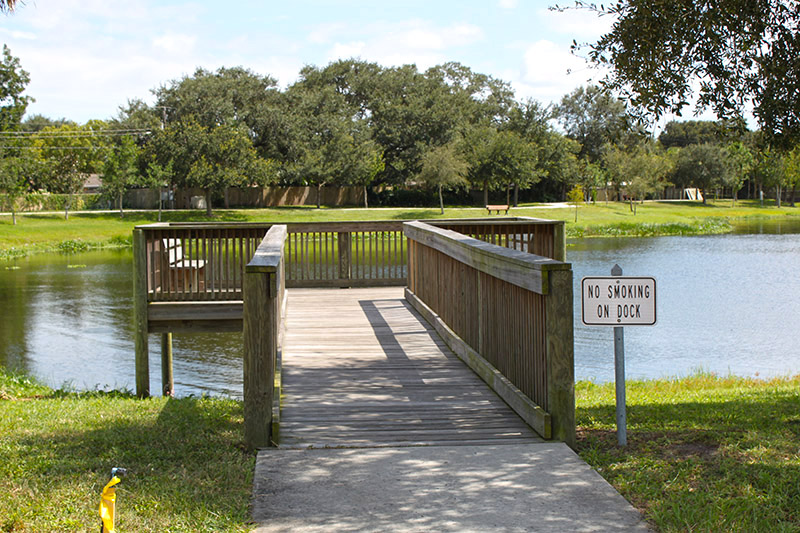  Dock with bench  