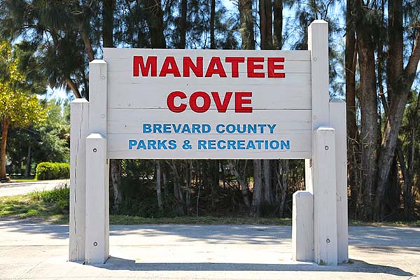Manatee Cove Sign