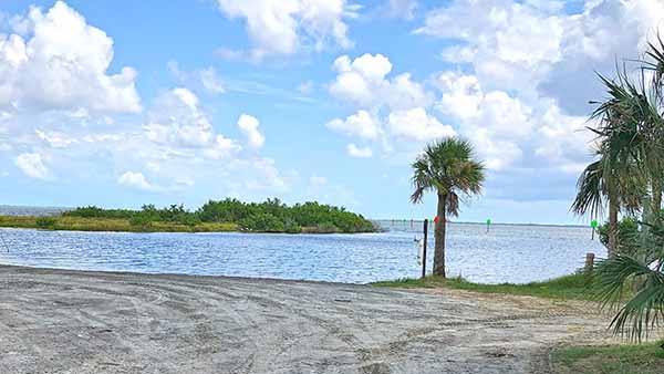  Riverview from boat launch area  