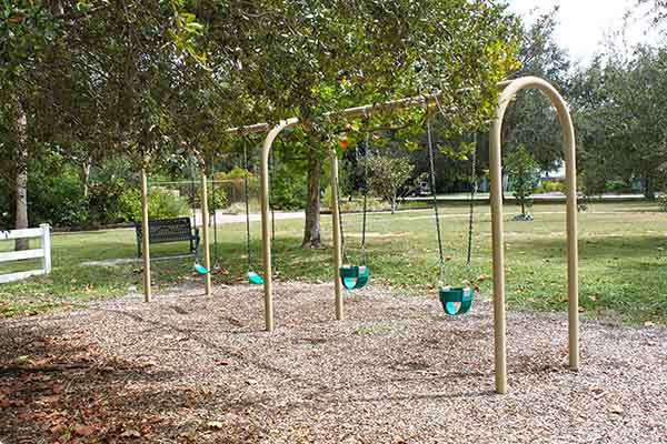 Playground swing set